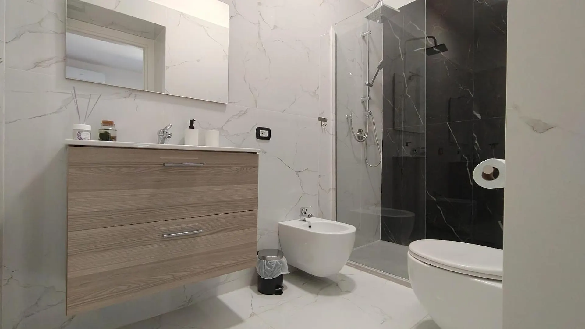 Zzzstation Apartment Rome Italy