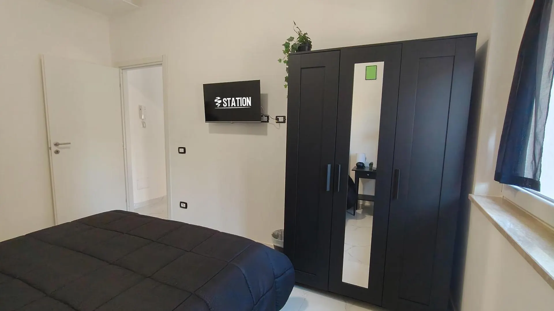 Zzzstation Apartment Rome